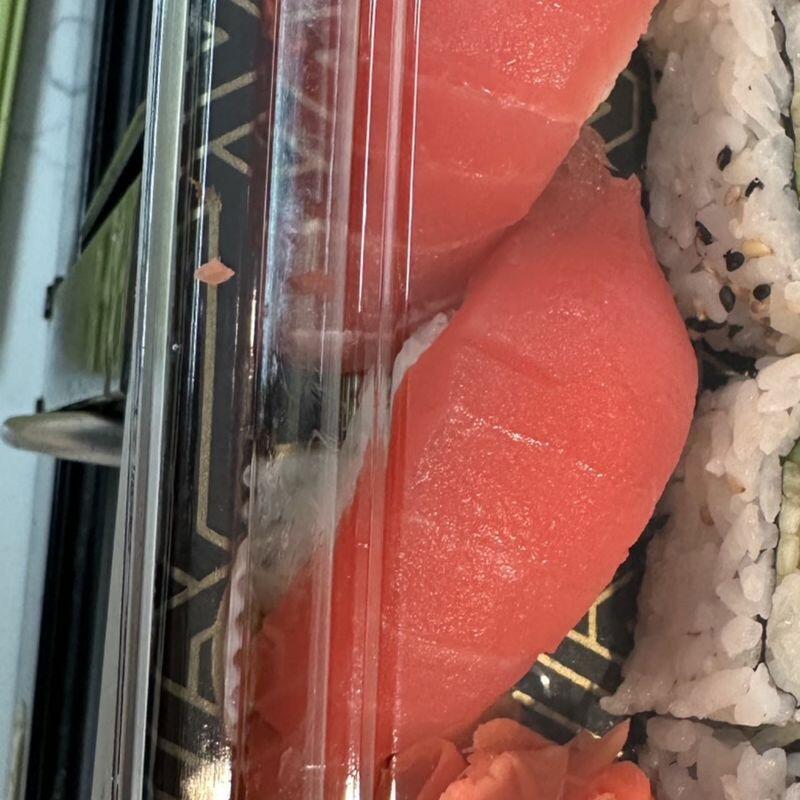 Tuna Sushi